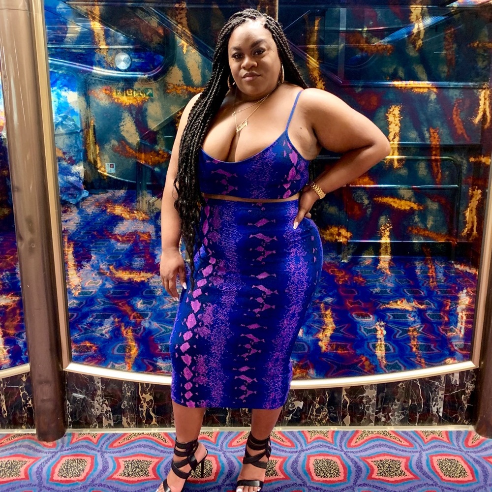 Two piece midi skirt set